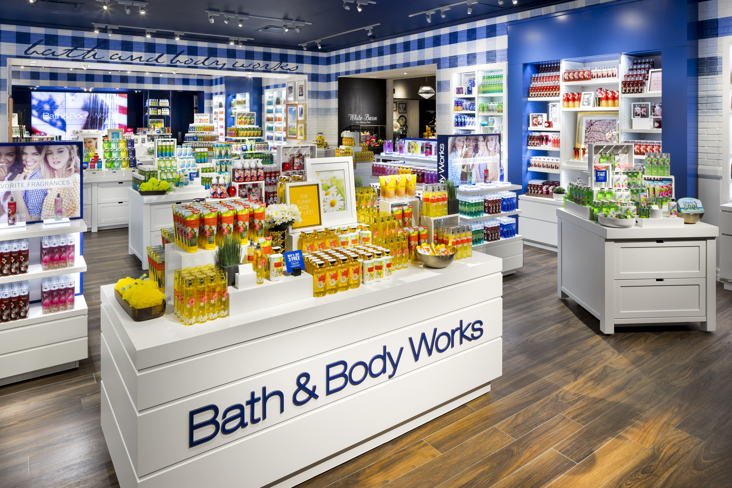 After a Victoria's Secret split, Bath & Body Works begins to forge its own  path