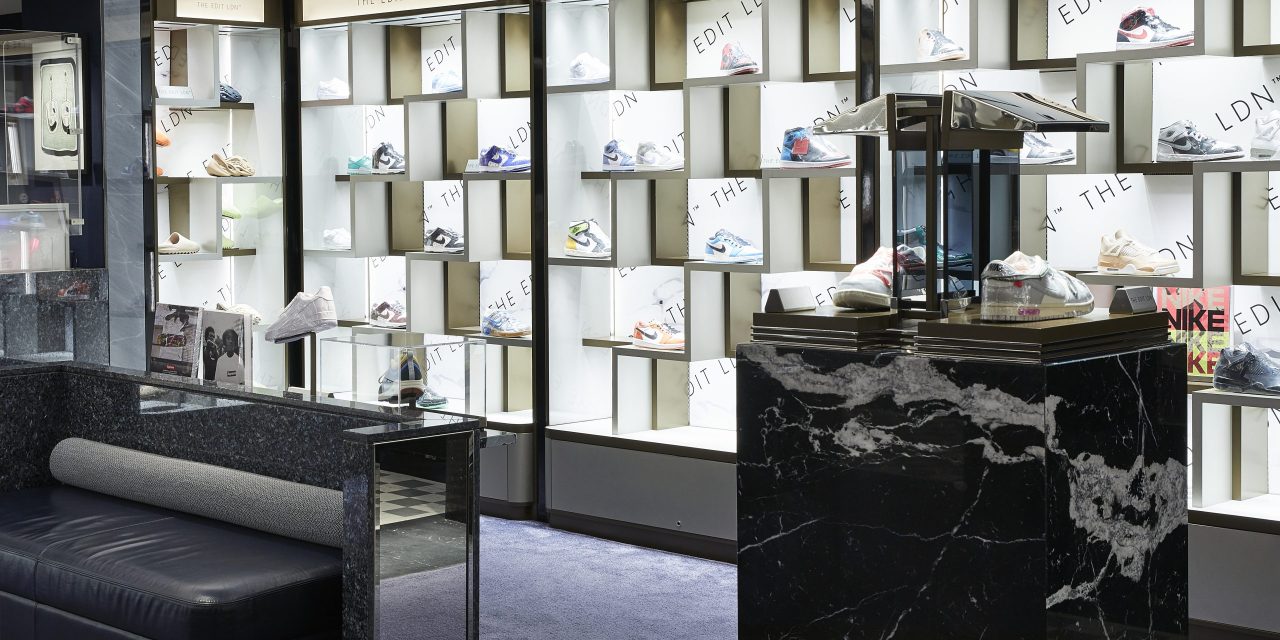 Herformuleren realiteit Nieuwsgierigheid How Harrods is turning sneaker resale into a bespoke shopping service