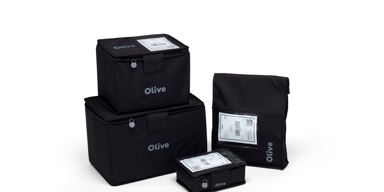 Olive reusable boxes and envelopes