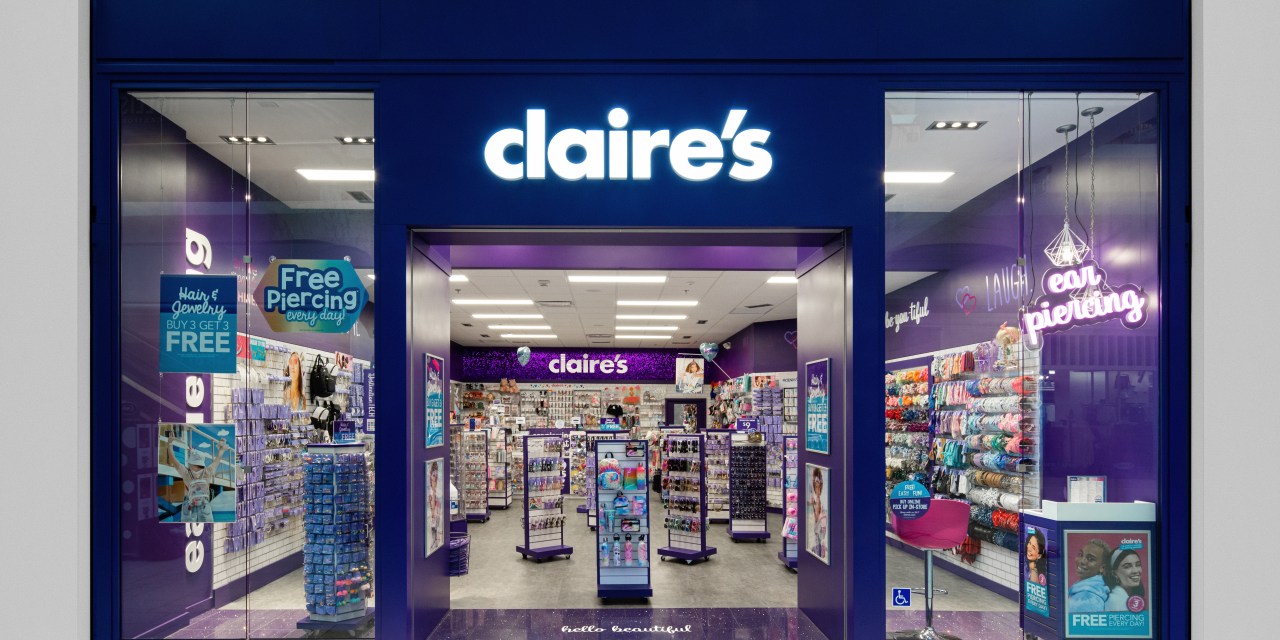 Claire's Storefront