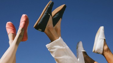 Toms Resale ThredUp