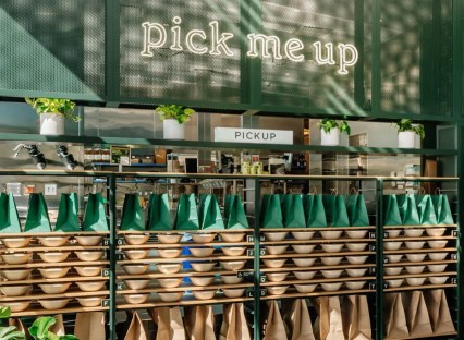 Cyclospora fears threaten Sweetgreen’s turnaround plan